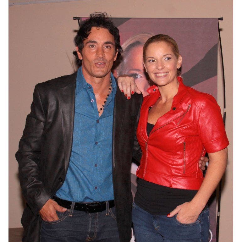 Sebastian Estevanez A Carina La Quiero Como Si Fuera De La Familia