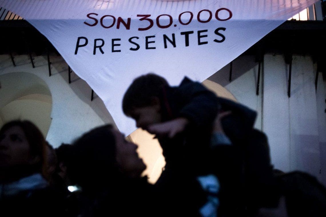 El gobierno bonaerense reconoce el número de 30 mil desaparecidos | Derechos Humanos, Desaparecidos, Lanús, Provincia de Buenos Aires