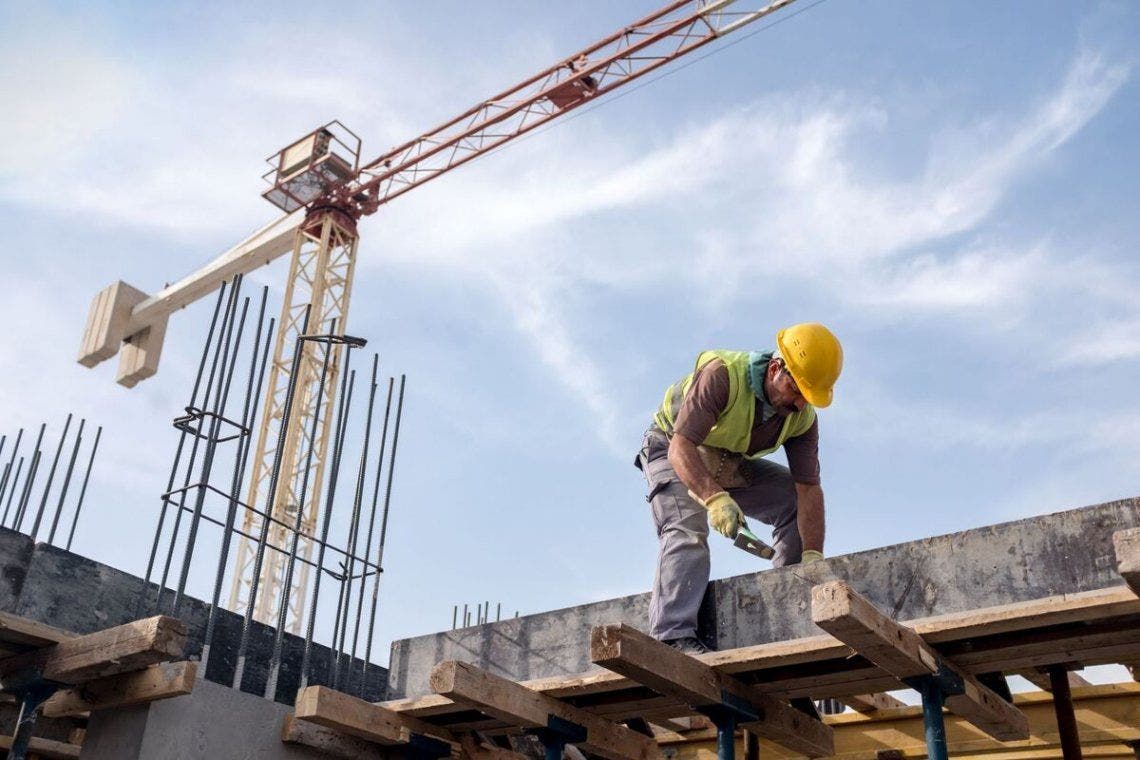 Industria y Construcción crecieron 4,9% y 27,4% en diciembre | Industria,  construcción, productos