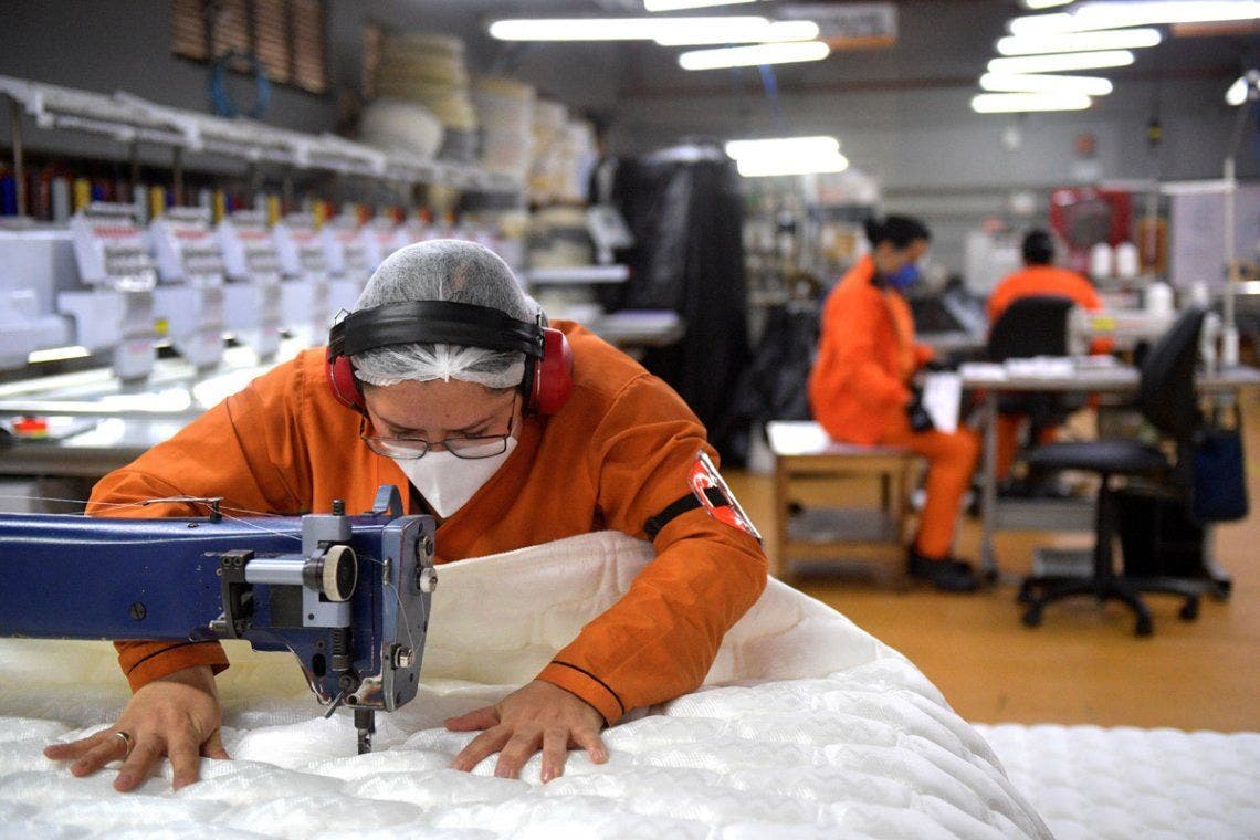 Repro II: el Gobierno lo prorrogó a los salarios de junio | Repro II, trabajadores, salarios
