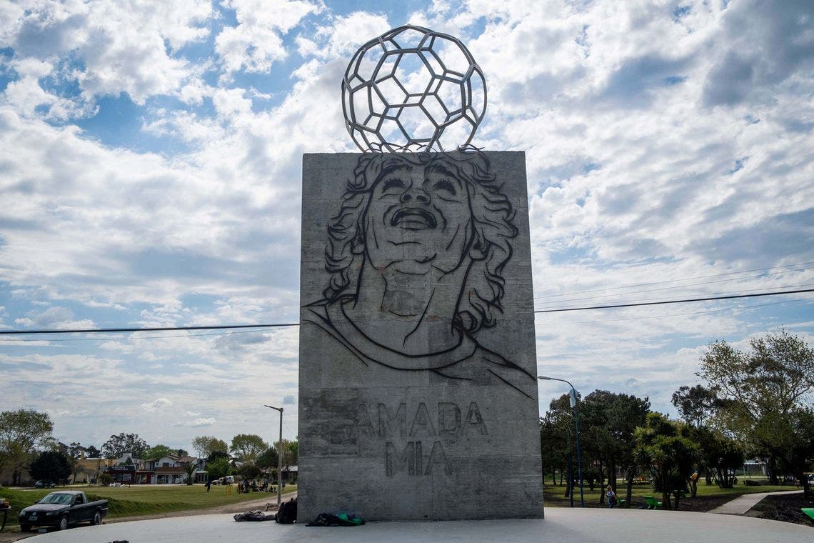 Santa Clara del Mar: descubrirán monumento en homenaje a Maradona