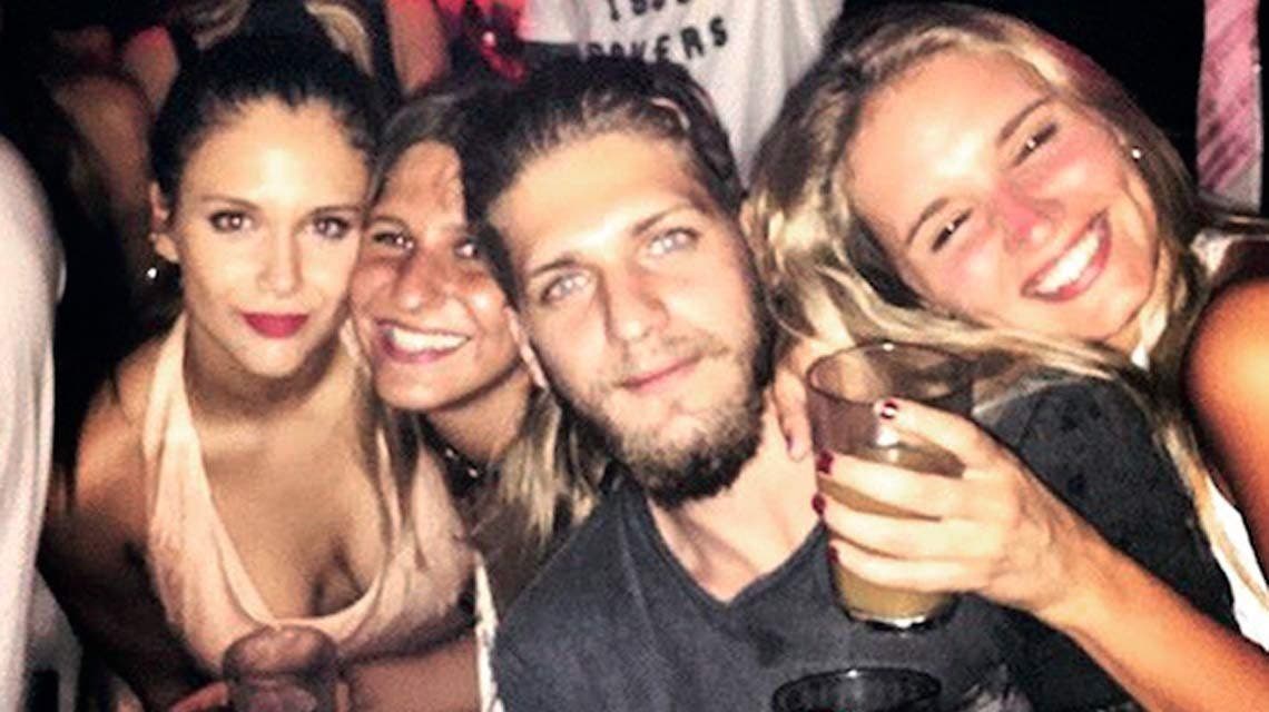 Barbie Velez Blanqueo Romance Con Su Hermanastro El Hijo De Fabian Rodriguez