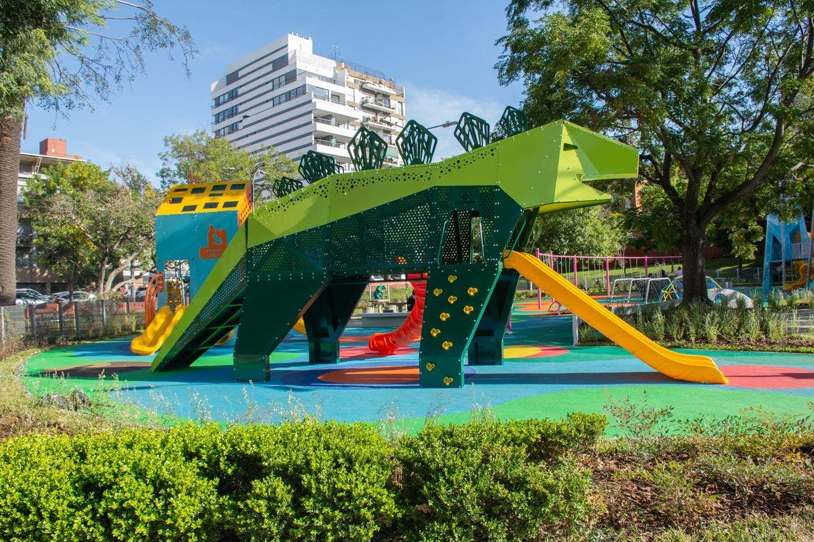 Las mejores plazas de Buenos Aires con juegos para ir con chicos